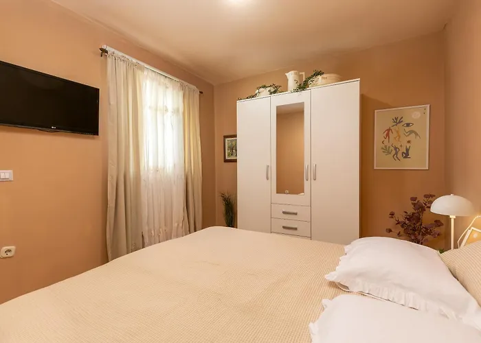 Apartman Casa Cerin